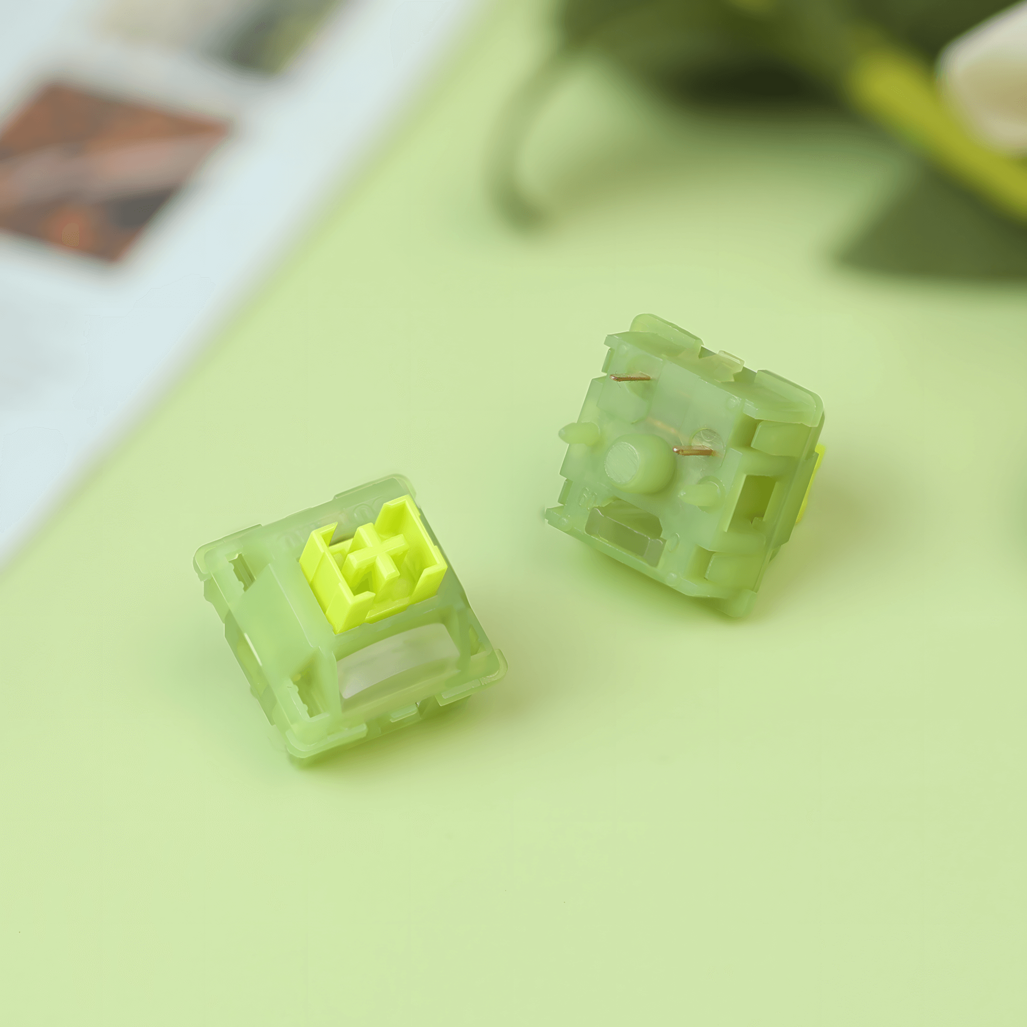 Outume Lemon V3 Tactile Switches