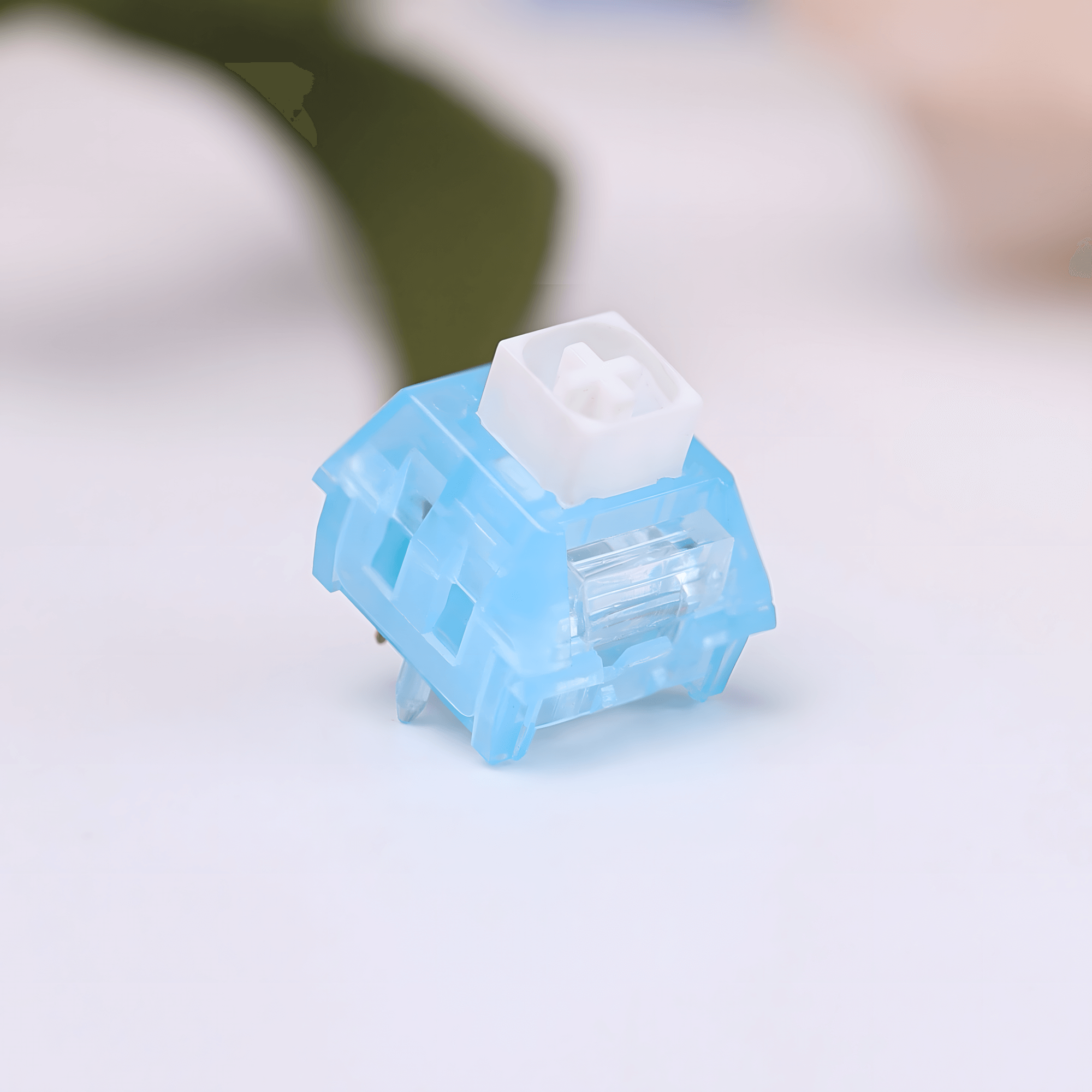 Chosfox x Kailh Arctic Fox Clicky Switches